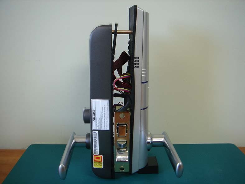 Digital Doorlock - FCC ID CCECDL100R - COMMAX Co., Ltd.