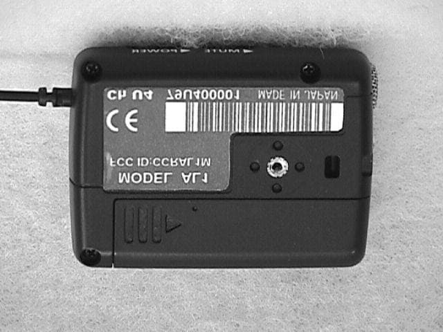 Airline UHF Wireless System - FCC ID CCRAL1M - Sam Ash Music Corporation (1)