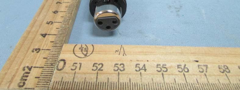 Airline 77 Wirless Microphone Transmitter - FCC ID CCRAX1N - Sam Ash Music Corporation (1)