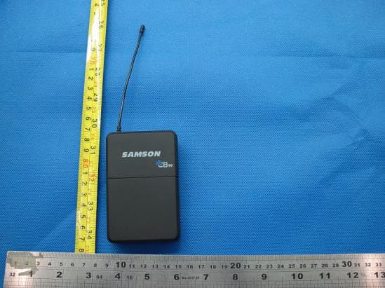 UHF Wireless System - FCC ID CCRCB99 - Sam Ash Music Corporation (1)