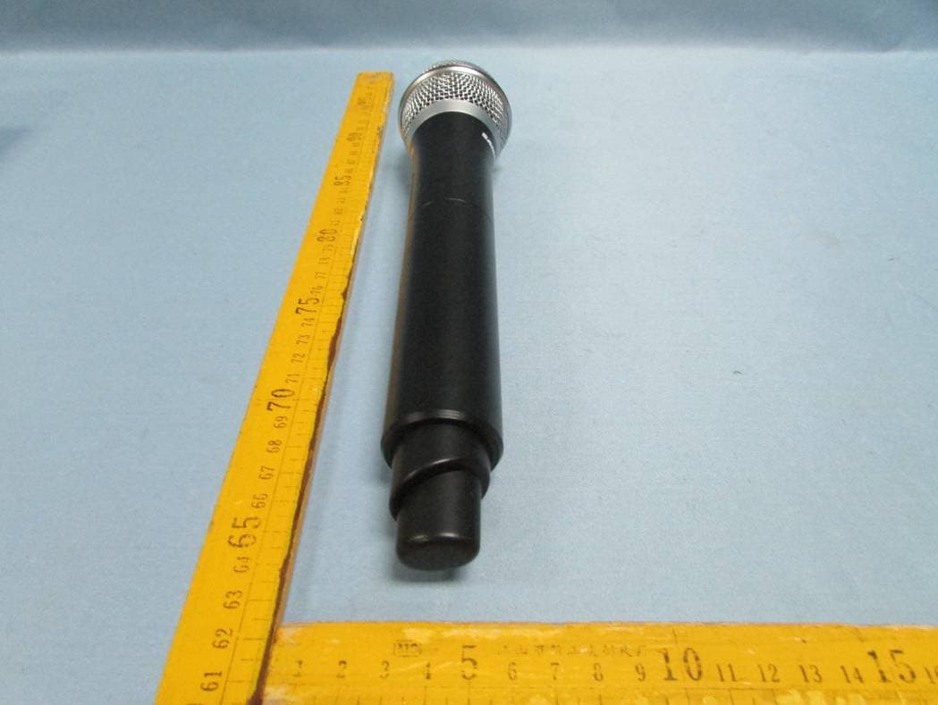 Wireless Microphone System - FCC ID CCRUH7 - Sam Ash Music Corporation (4)
