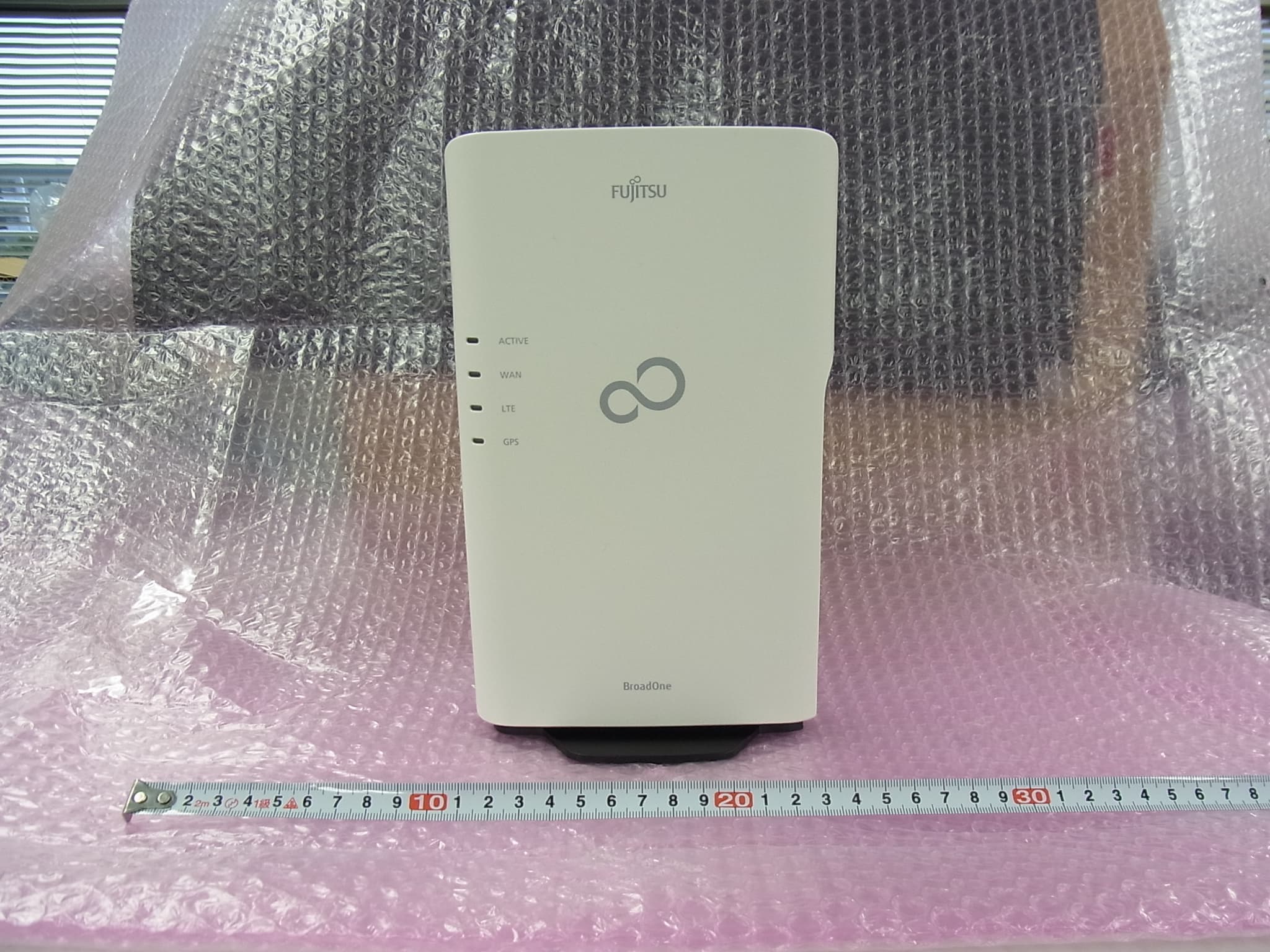 2X2 MIMO, low power cellular base station - FCC ID CFDLS103 - Fujitsu Network Communications, Inc.