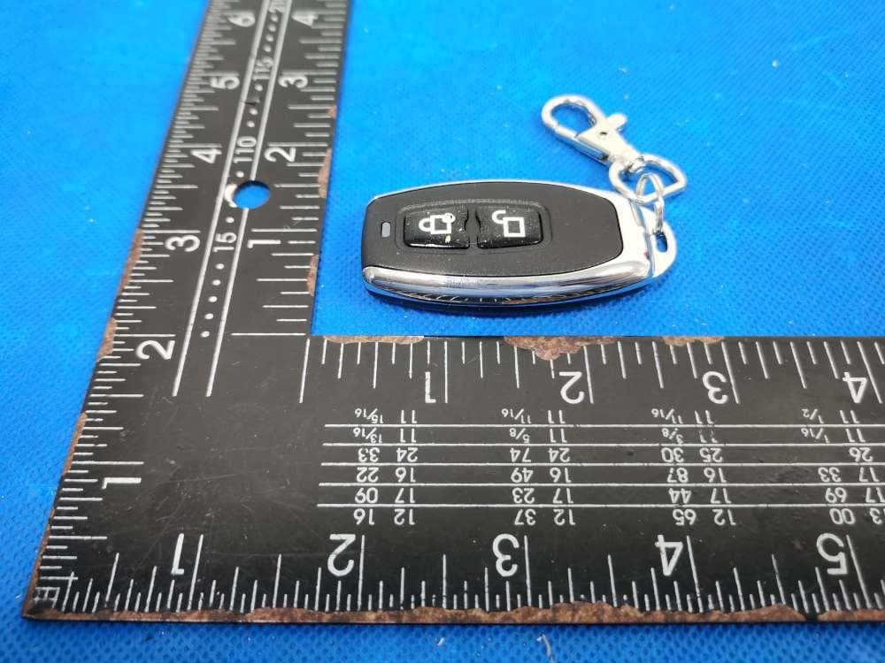 Remote control - FCC ID CFS-2C2BPTRAN - Ademco Inc. (3)