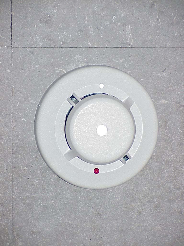 Photoelectronic Smoke/Heat Detector - FCC ID CFS8DL5808AP - Ademco Inc.