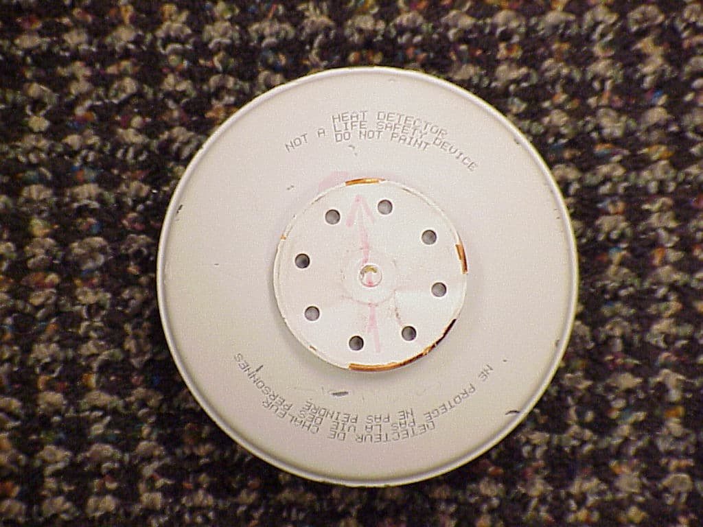 Wireless Rate-of-Rise Heat Detector - FCC ID CFS8DL5809XT - Ademco Inc. (2)