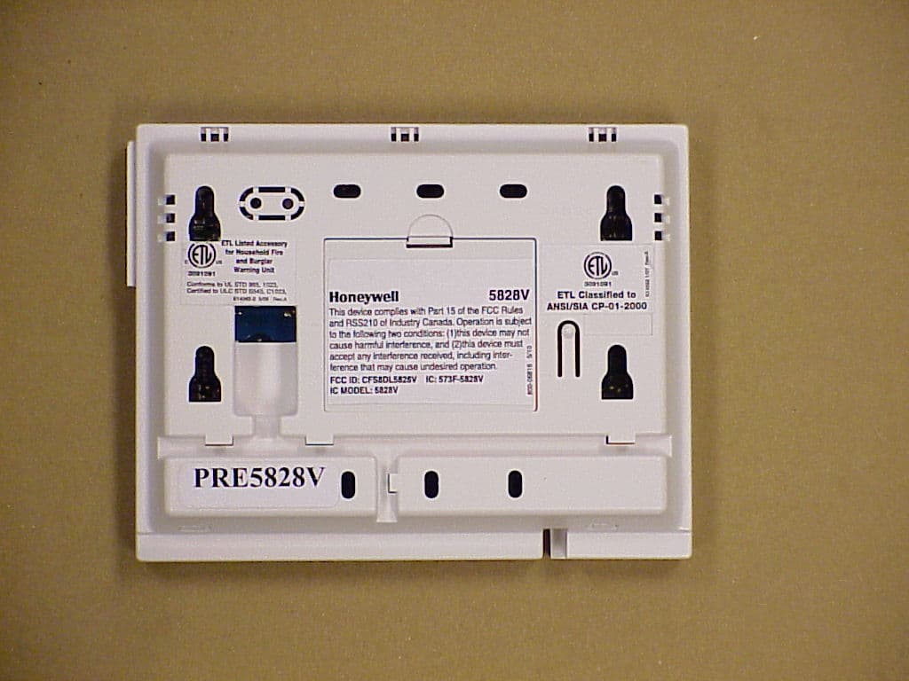 Security Transceiver - FCC ID CFS8DL5828V - Ademco Inc.