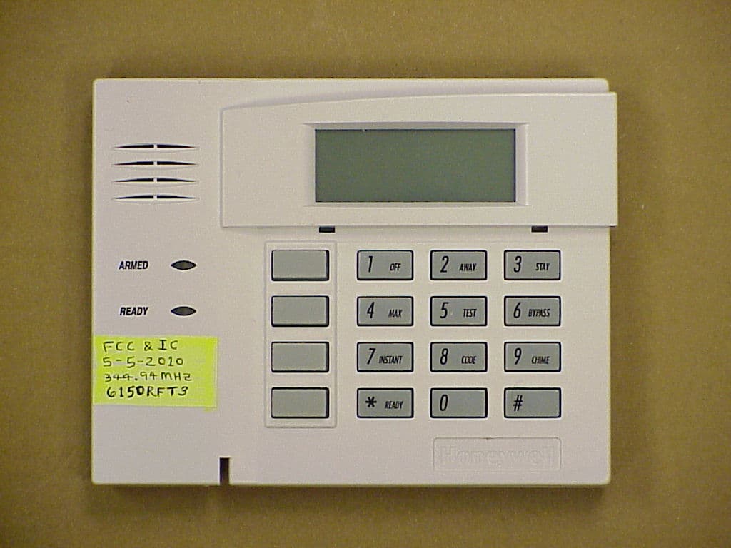 Security Keypad Transceiver - FCC ID CFS8DL6150RFT3 - Ademco Inc.