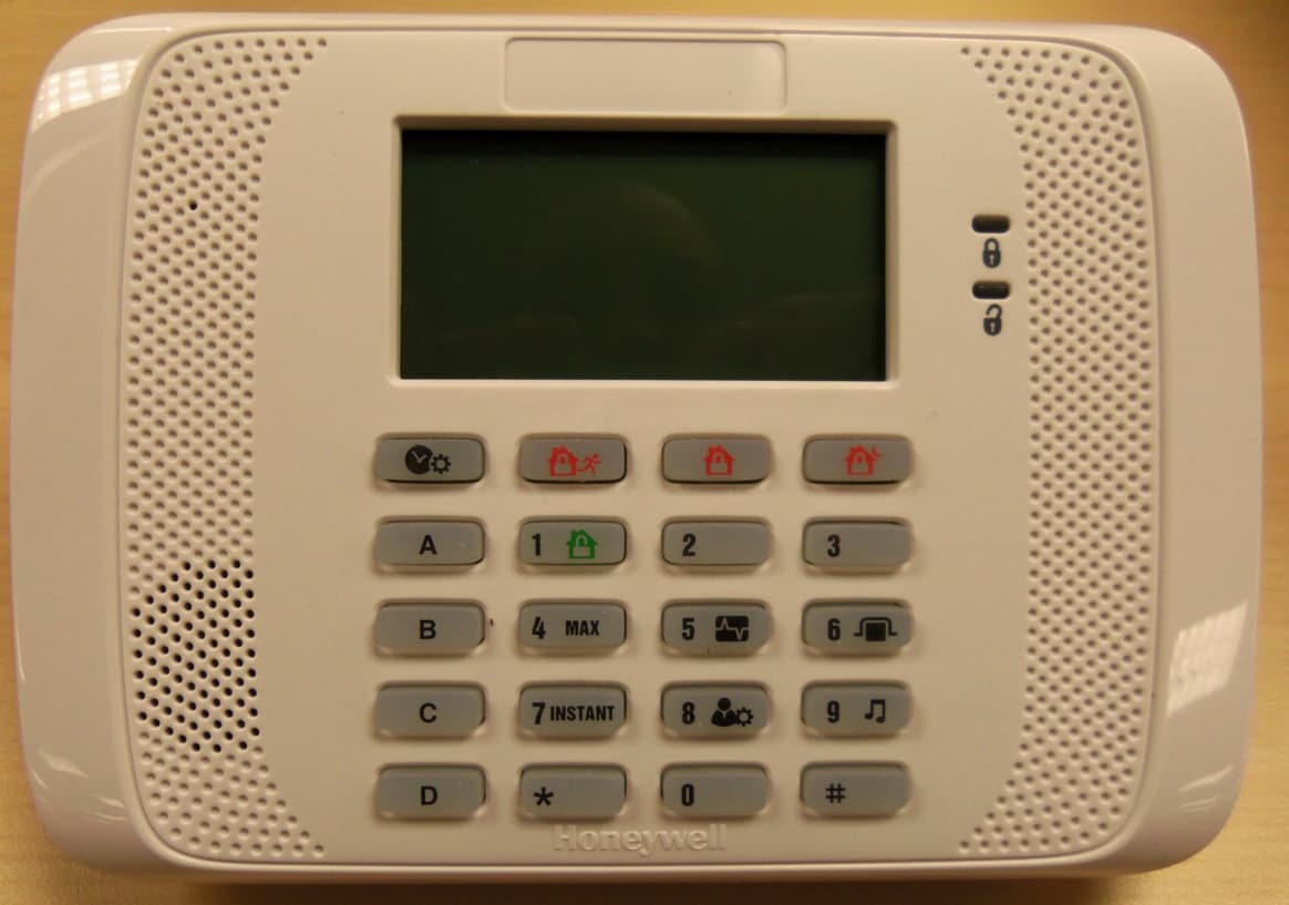 Keypad Transceiver - FCC ID CFS8DL6162RF - Ademco Inc.