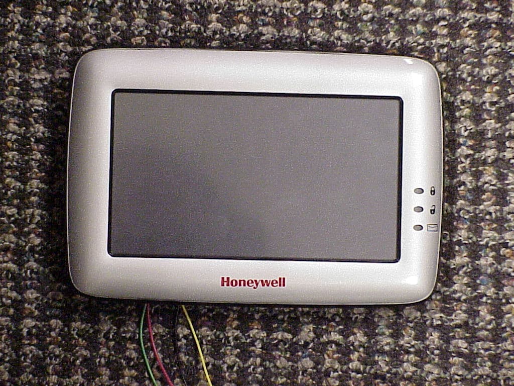 Tuxedo Touch WIFI - FCC ID CFS8DL6280ZW - Ademco Inc. (2)