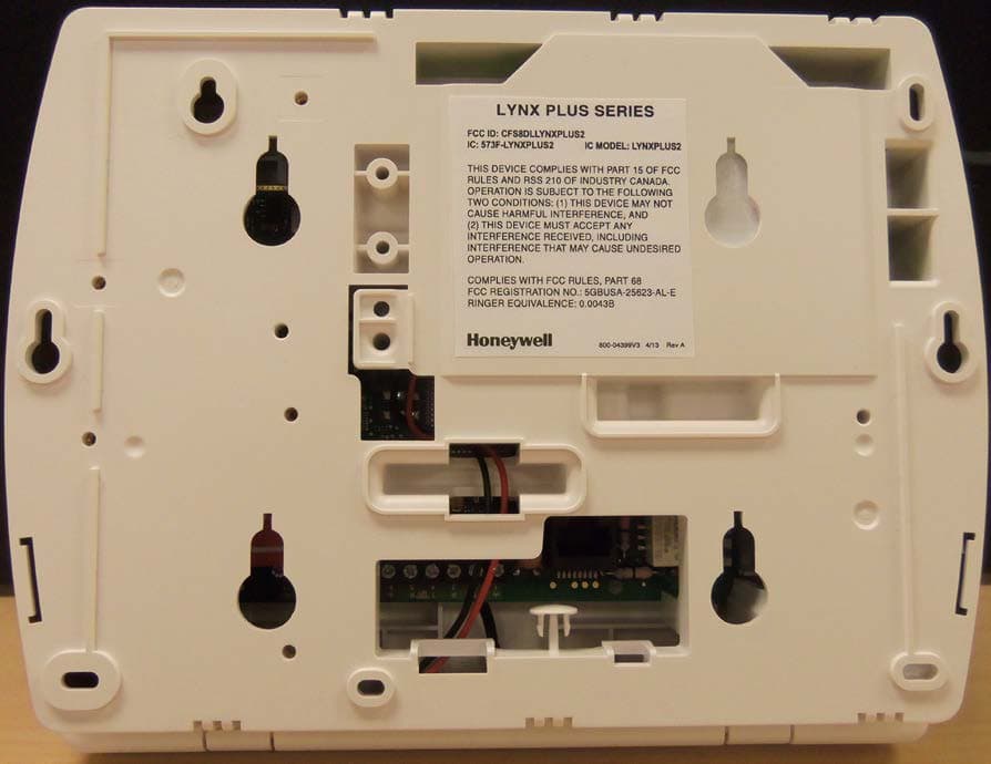 Wireless Control / Communicator - FCC ID CFS8DLLYNXPLUS2 - Ademco Inc. (1)