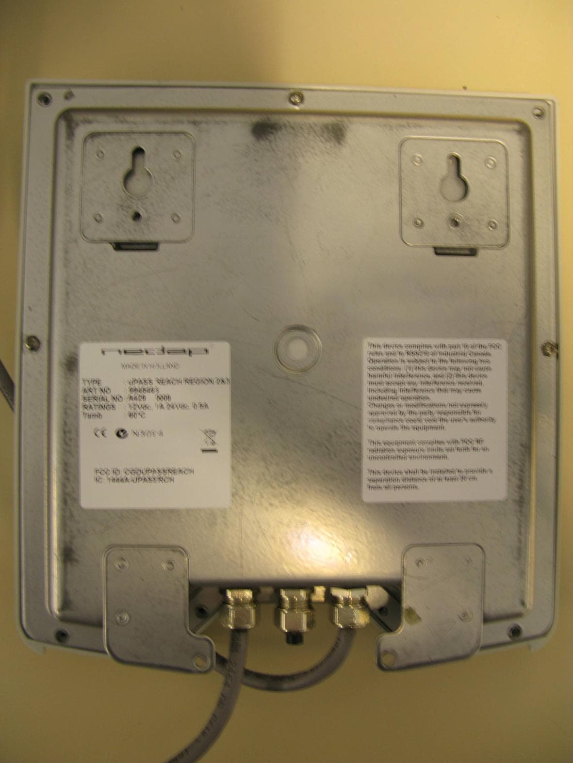 UHF RFID Reader for EPC Gen2 Class 1 tags - FCC ID CGDUPASSREACH - Nedap N. V. (2)