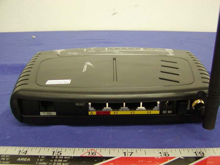 802.11b/g Wireless ADSL 4port Ethernet/USB Router - FCC ID CH8327WXX-6 - Westell Inc