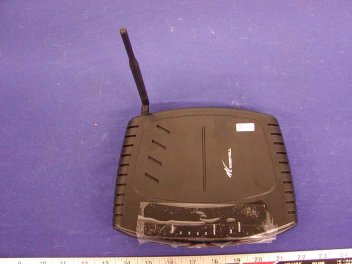 802.11b/g Wireless ADSL 4port Ethernet/USB Router - FCC ID CH8327WXX-6 - Westell Inc (2)