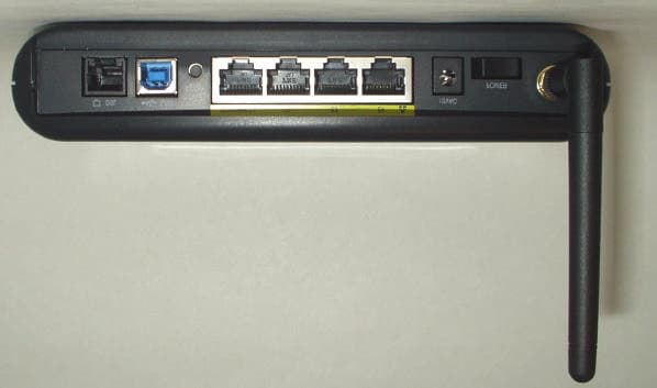 Spread Spectrum Transmitter - FCC ID CH8A90328XX-07 - Westell Inc