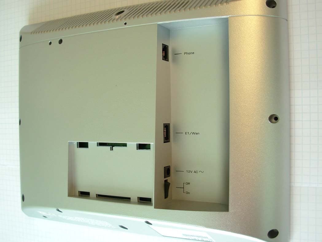 Media Terminal with Wireless LAN - FCC ID CH8A90WMT-00 - Westell Inc (2)