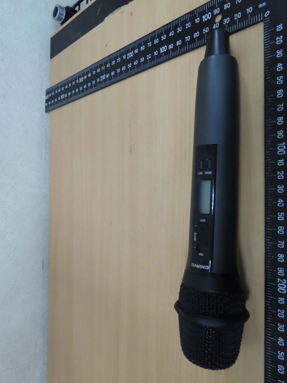 2.4G Digital Wireless Handheld Microphone - FCC ID CINDH-5400 - Chiayo Electronics Co Ltd (2)