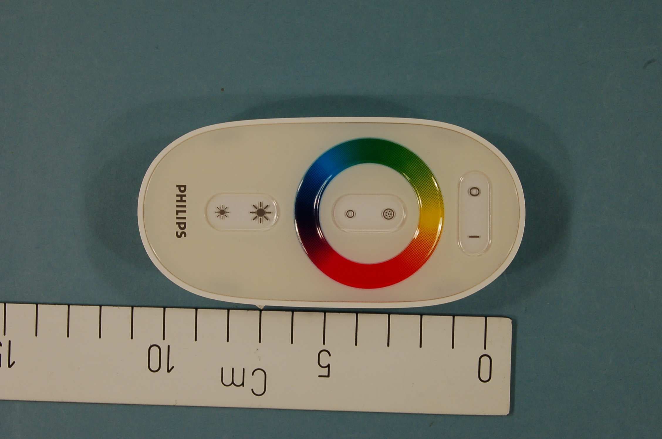 LivingColors Remote Controller - FCC ID CIW322202190511 - Philips Lighting Company (2)