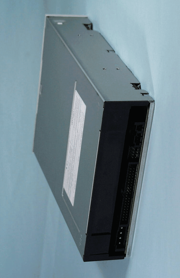 DVD-ROM Drive - FCC ID CJ6AT00-046 - Dynabook Inc. (2)