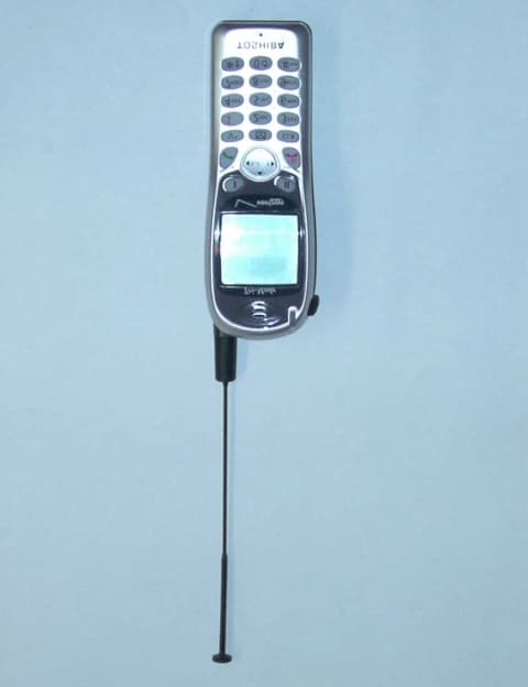 Tri-Mode Dual Band Analog/PCS Phone - FCC ID CJ6DCE44327A - Dynabook Inc. (2)