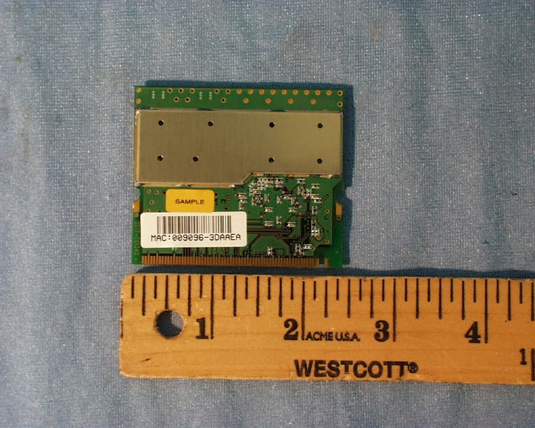 802.11b/g Combo WLAN Mini-PCI Module - FCC ID CJ6UPA3299WL - Dynabook Inc. (2)