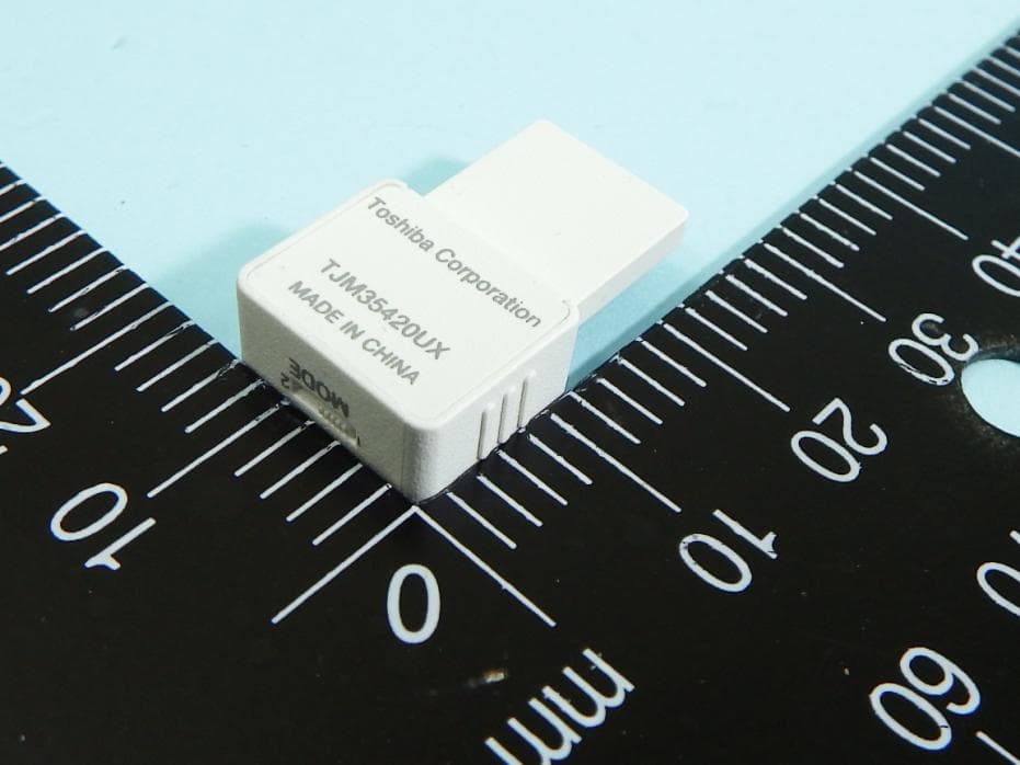 TransferJet USB Adapter - FCC ID CJ6UPA5144TJ - Dynabook Inc. (2)