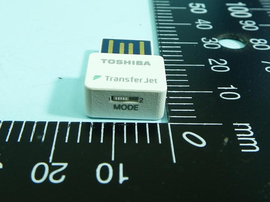 TransferJet USB Adapter - FCC ID CJ6UPA5144TJ - Dynabook Inc. (3)