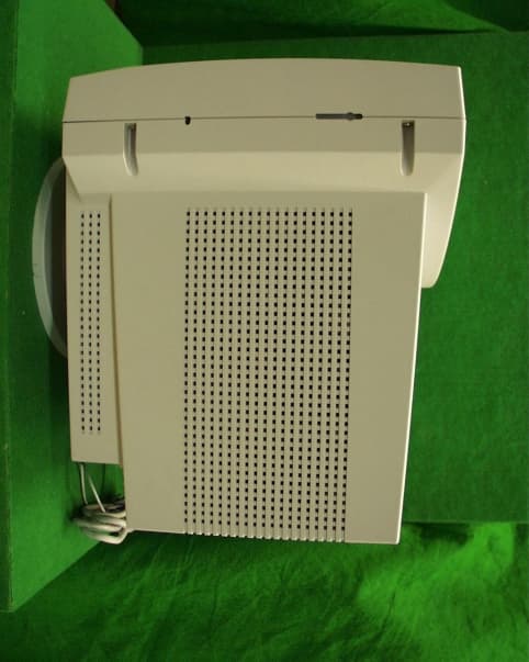 17' CRT MONITOR - FCC ID CKLA720 - Hyundai Electronics Industries Co Ltd (4)