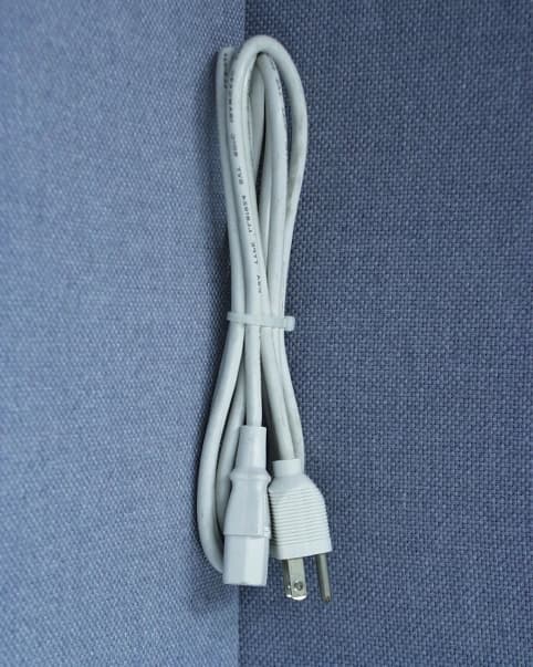 17" CRT Monitor - FCC ID CKLC17F04090 - Hyundai Electronics Industries Co Ltd (2)