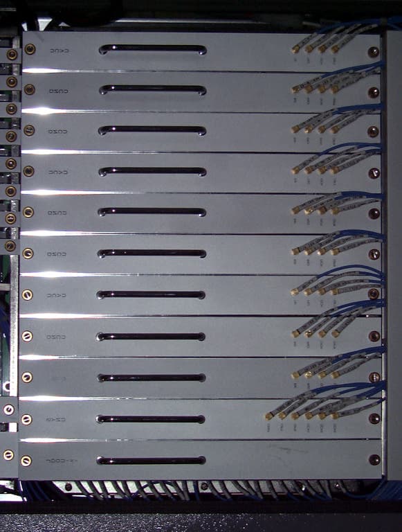 Base Station Transceiver Subsystem (Micro-BTS Syst - FCC ID CKLHD-MIC800 - Hyundai Electronics Industries Co Ltd (3)