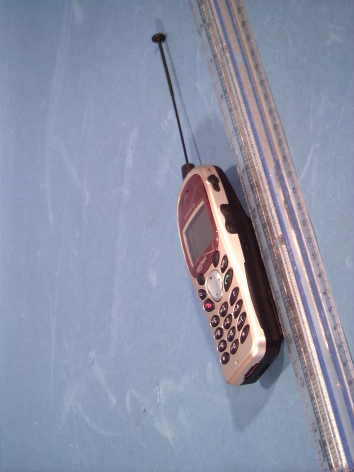 Dual-Mode Cellular Phone (AMPS/CDMA) - FCC ID CKLHGC-310 - Hyundai Electronics Industries Co Ltd (2)