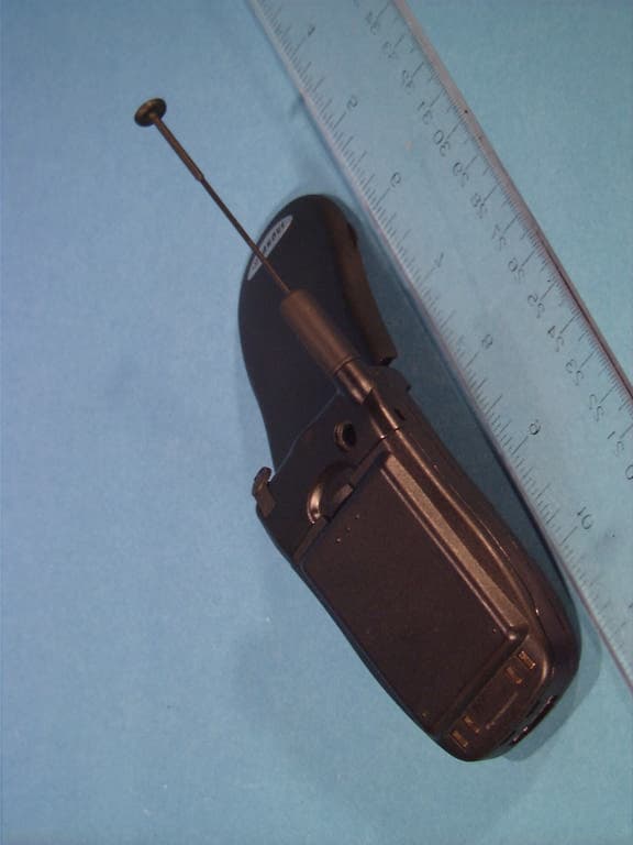 Single-Mode Cellular CDMA Phone - FCC ID CKLHGC-600E - Hyundai Electronics Industries Co Ltd (4)