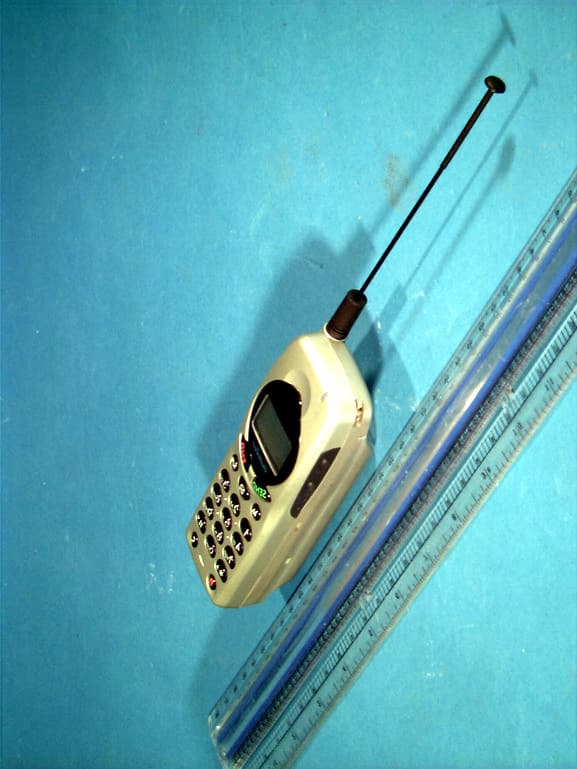 SINGLE BAND PCS CDMA PHONE - FCC ID CKLHGP-2200E - Hyundai Electronics Industries Co Ltd (2)