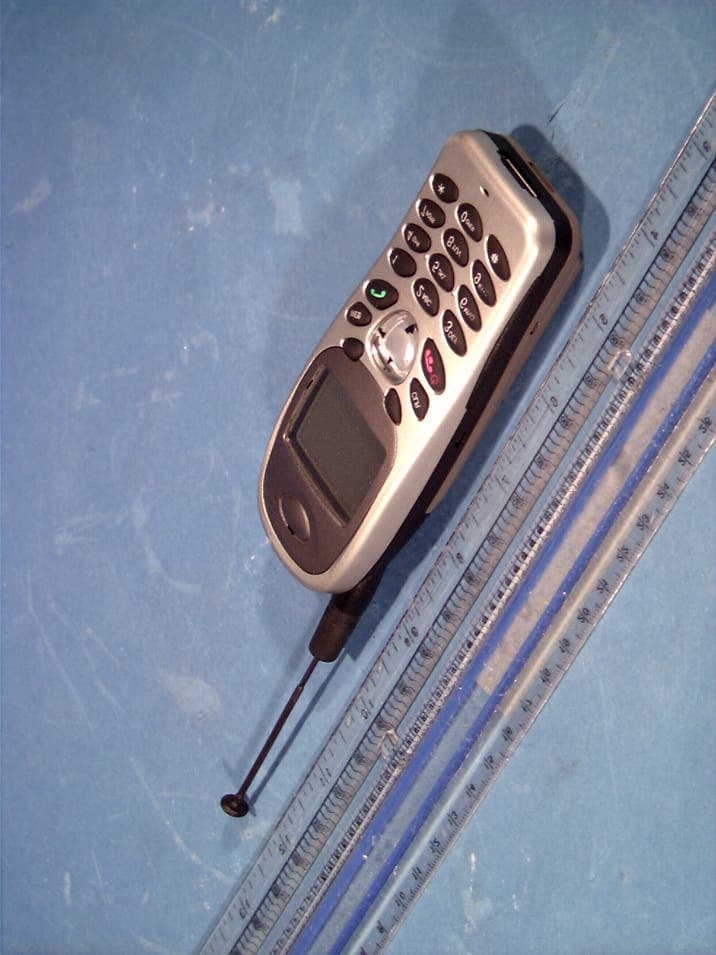 Single Mode PCS CDMA Phone - FCC ID CKLHGP-3100E - Hyundai Electronics Industries Co Ltd (2)