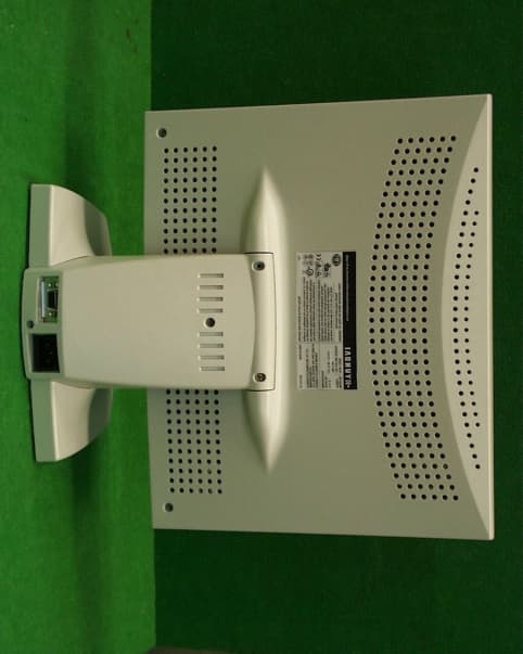 15.1"LCD MONITOR - FCC ID CKLHLM-1500A1 - Hyundai Electronics Industries Co Ltd (4)