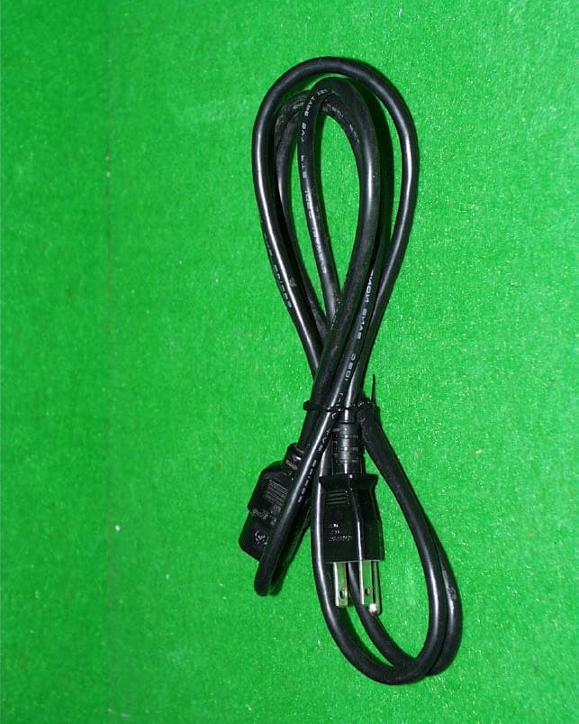 JBP - Part 15 Class B Computing Device Peripheral - FCC ID CKLP990 - Hyundai Electronics Industries Co Ltd (2)