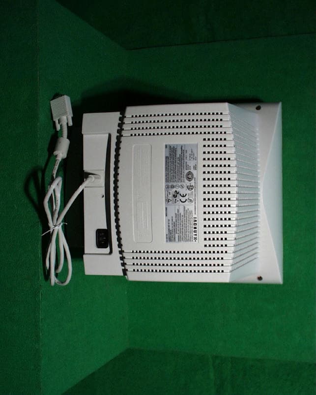 JBP - Part 15 Class B Computing Device Peripheral - FCC ID CKLS570 - Hyundai Electronics Industries Co Ltd (2)
