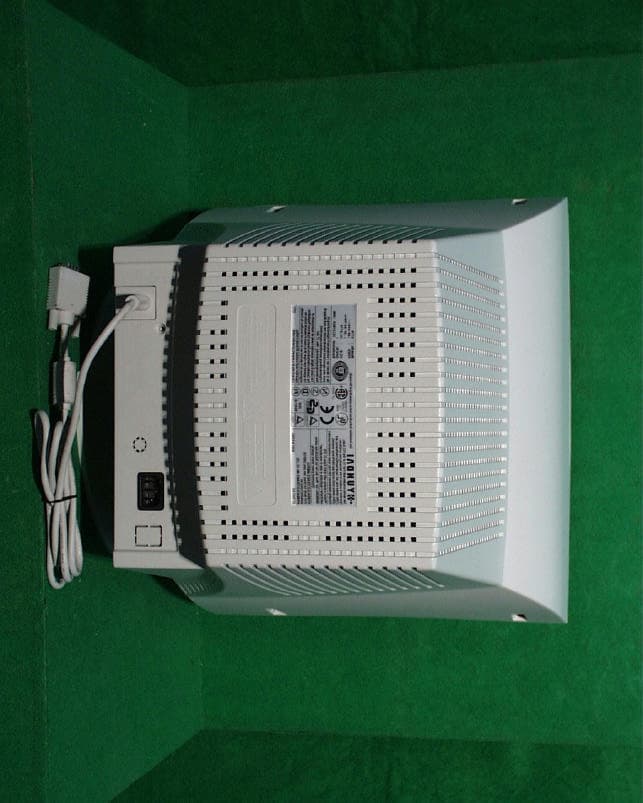 JBP - Part 15 Class B Computing Device Peripheral - FCC ID CKLS770 - Hyundai Electronics Industries Co Ltd (2)