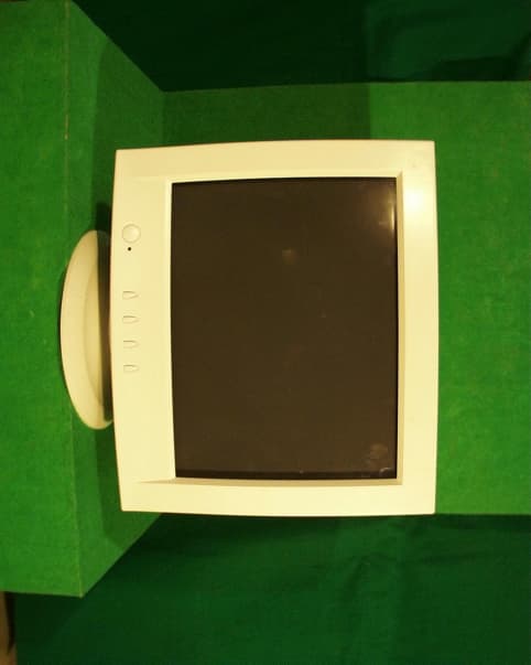 17" CRT MONITOR - FCC ID CKLV770 - Hyundai Electronics Industries Co Ltd (5)
