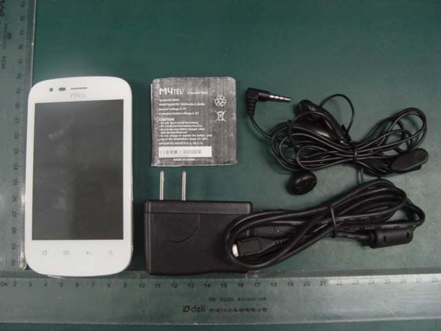 GSM/GPRS/EDGE/WCDMA + Bluetooth + WIFI + GPS Mobile phone - FCC ID CLNSS770 - MFOURTEL MEXICO S.A. DE C.V.