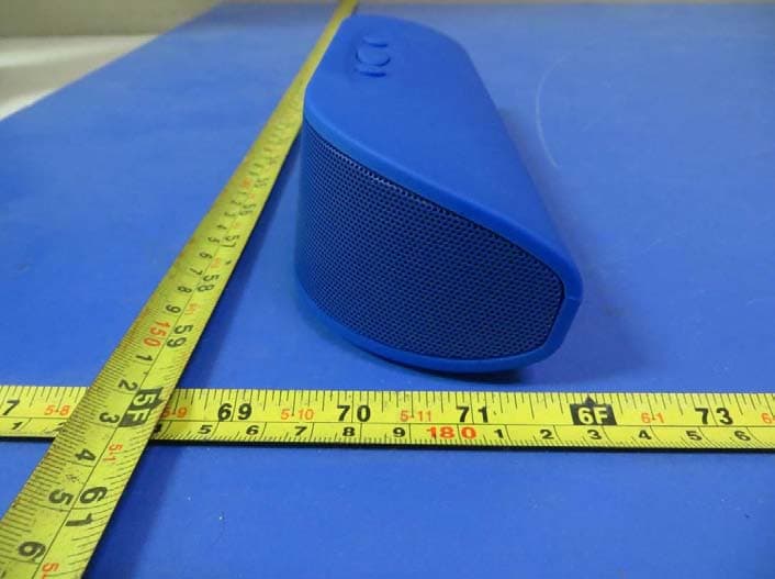Wireless Bluetooth Speaker - FCC ID COMES-52061BT - SHENZHEN AOB ELECTRONICS CO.,LTD (2)