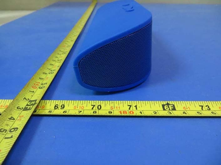 Wireless Bluetooth Speaker - FCC ID COMES-52061BT - SHENZHEN AOB ELECTRONICS CO.,LTD (4)