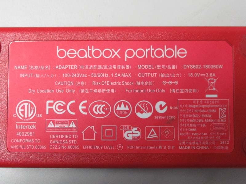 Portable Stereo Sound System with custom color - FCC ID COW81000015 - Beats Electronics, LLC (3)