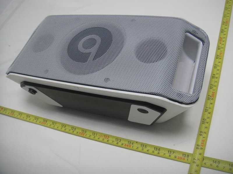 Portable Stereo Sound System - FCC ID COW81000052 - Beats Electronics, LLC