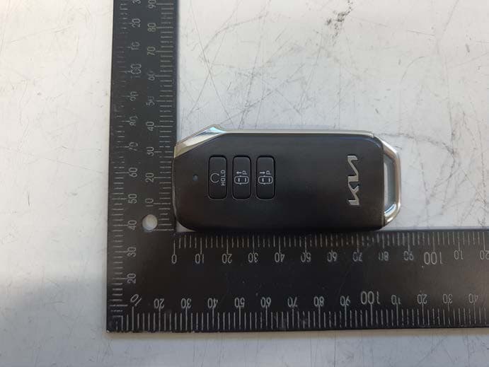 Smart Key FOB - FCC ID CQOFN01060 - DENSO Korea Corporation (2)
