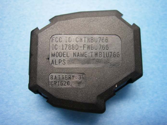 Remote Keyless Entry System (Hand Unit) - FCC ID CWTWBU766 - ALPS ALPINE CO., LTD.