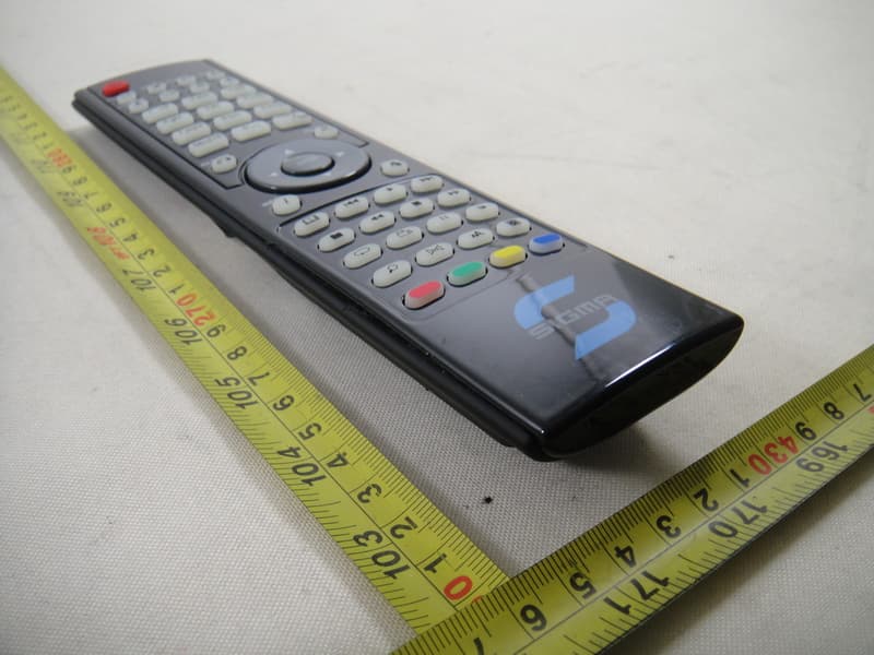 ZIRC Z-Wave/Infra-red Audio Video Remote Control - FCC ID D87-SG-ZIRC - Sigma Designs Inc (2)