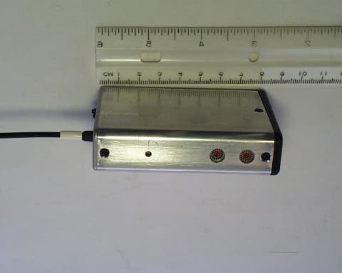 Wireless Microphone Transmitter - FCC ID DBZLM400 - Lectrosonics Inc (1)