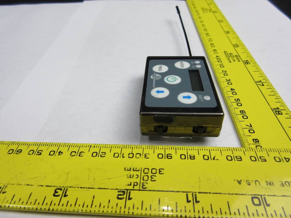 Wireless Microphone Transmitter - FCC ID DBZSSMC1 - Lectrosonics Inc (1)