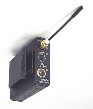 Wireless Microphone Transmitter - FCC ID DBZUM700 - Lectrosonics Inc