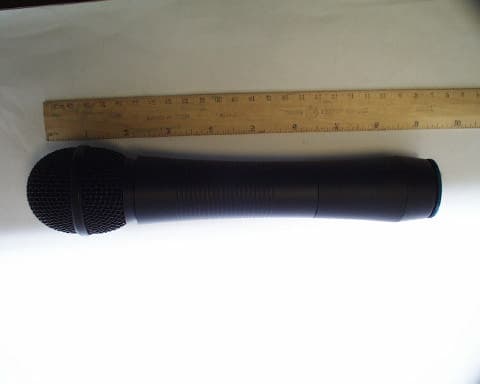 WIRELESS MICROPHONE TRANSMITTER - FCC ID DBZUT400 - Lectrosonics Inc (3)